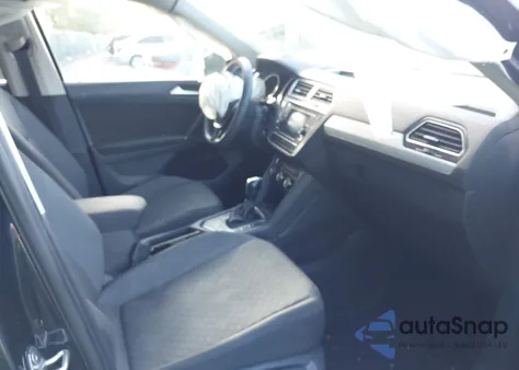 2020 Volkswagen Tiguan 2.0T S z USA, uszkodzony, nr VIN 3VV1B7AX7LM133084